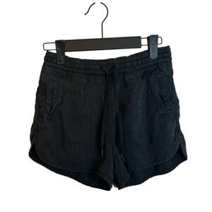 LULULEMON VARSITY BURNOUT SHORTS
